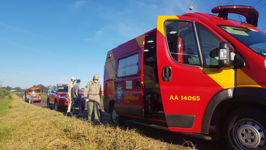 Casal fica ferido ao cair de moto na rodovia BR-467