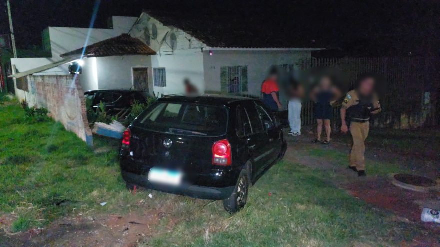 Batida violenta quase transforma casa em pista de corrida no Bairro Brasília