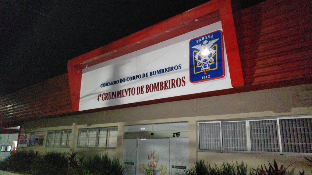 Homem passa mal ao fazer exercícios físicos e é socorrido pelos Bombeiros no Bairro Ciro Nardi