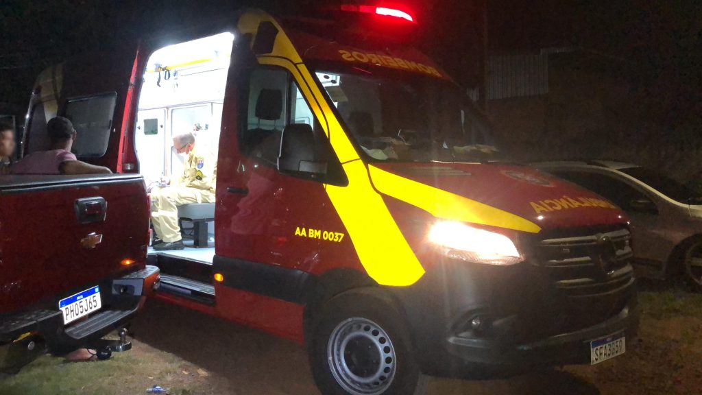 Homem cai no banheiro de casa e é socorrido pelo Siate no Bairro Cataratas