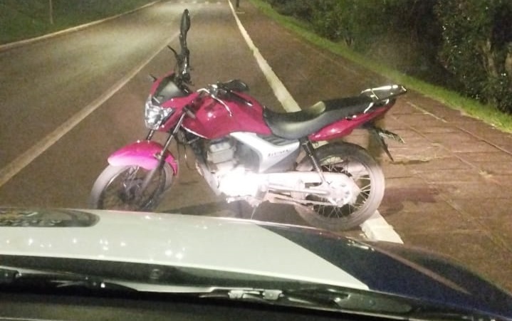 Guarda Municipal recupera motocicleta com alerta de furto; Dois menores foram apreendidos