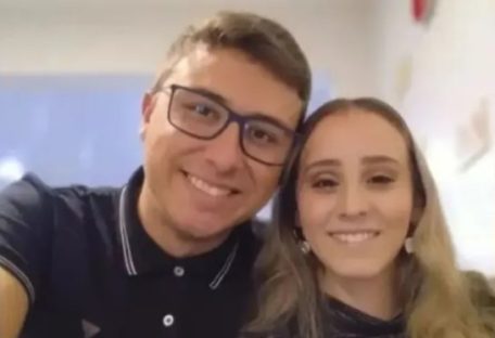 Polícia prende suspeitos de matar jovens recém-casados no Paraná Imagem referente a Polícia prende suspeitos de matar jovens recém-casados no Paraná