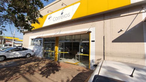 Imagem referente a Crise nos Correios: empresa anuncia cortes e mudanças após déficit de R$ 2,6 bilhões
