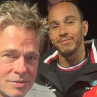 Imagem referente a Brad Pitt irá estrelar filme bilionário sobre Fórmula 1; Lewis Hamilton é um dos produtores
