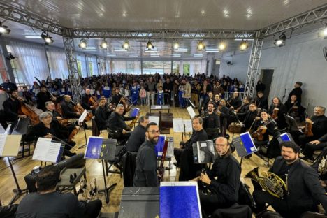 Orquestra Sinfônica e Escola de Dança do Guaíra promovem novas interações com crianças