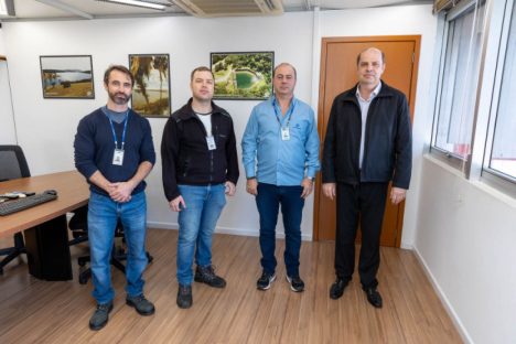 Engenheiros da Sanepar chegam ao RS para prestar apoio técnico com abastecimento das cidades