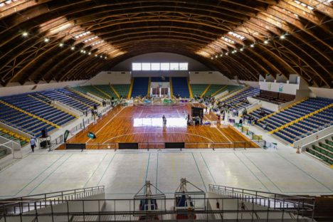 Complexo Tarumã recebe estrelas do voleibol em desafio solidário em prol do Rio Grande do Sul Imagem referente a Complexo Tarumã recebe estrelas do voleibol em desafio solidário em prol do Rio Grande do Sul