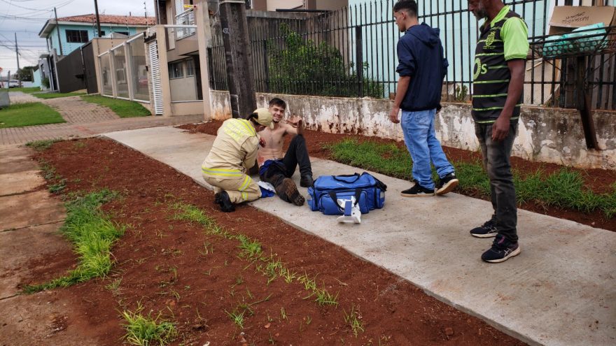 “Tá ruim, mas tá bão!” Motociclista se fere em acidente, mas afirma que está tudo bem