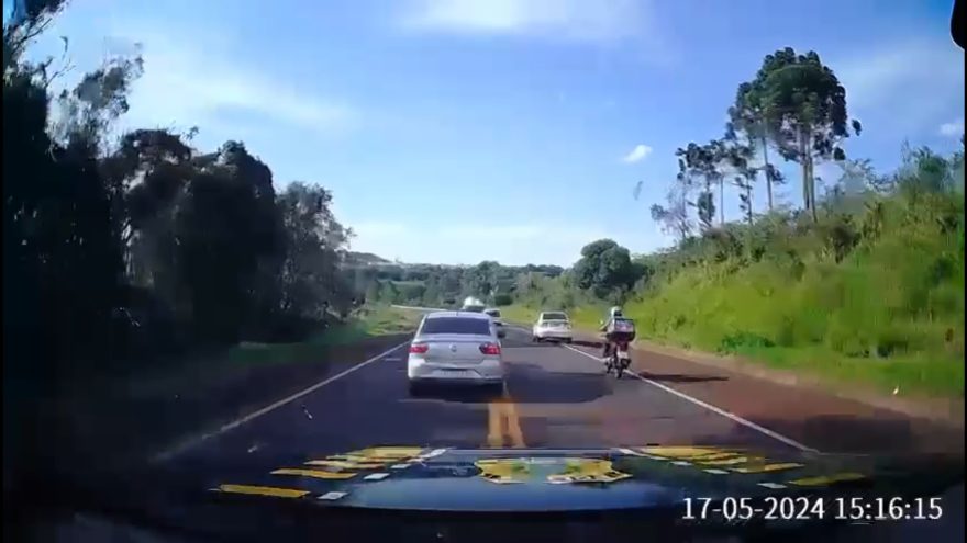 Perseguição na BR-277 termina com apreensão de cigarros pela PRF; veja o vídeo
