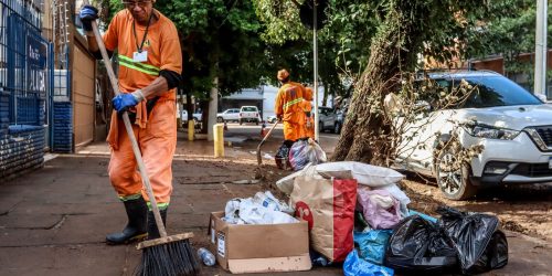 Imagem referente a RS: 18 escolas públicas de Porto Alegre retomam aulas na segunda-feira