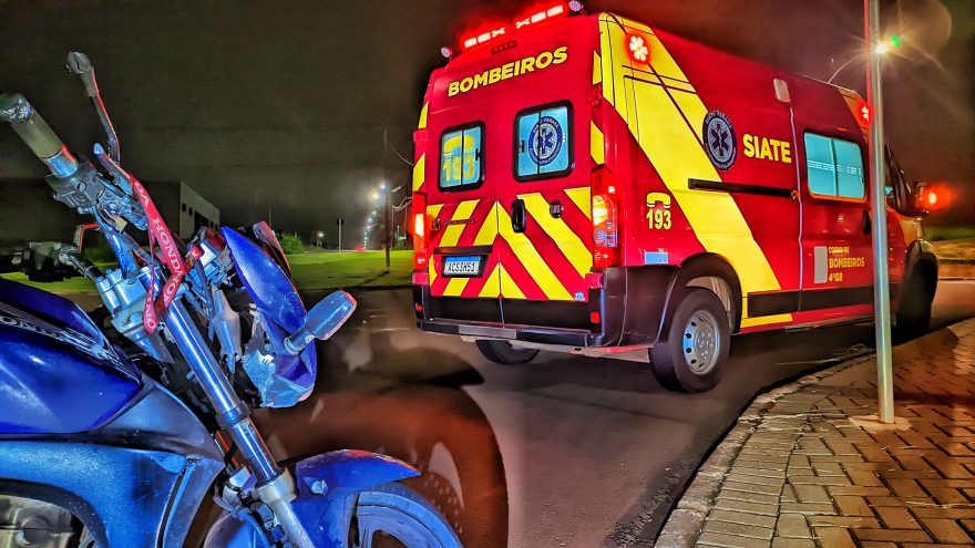 Homem fica ferido ao cair de moto nas proximidades do Ecopark Oeste