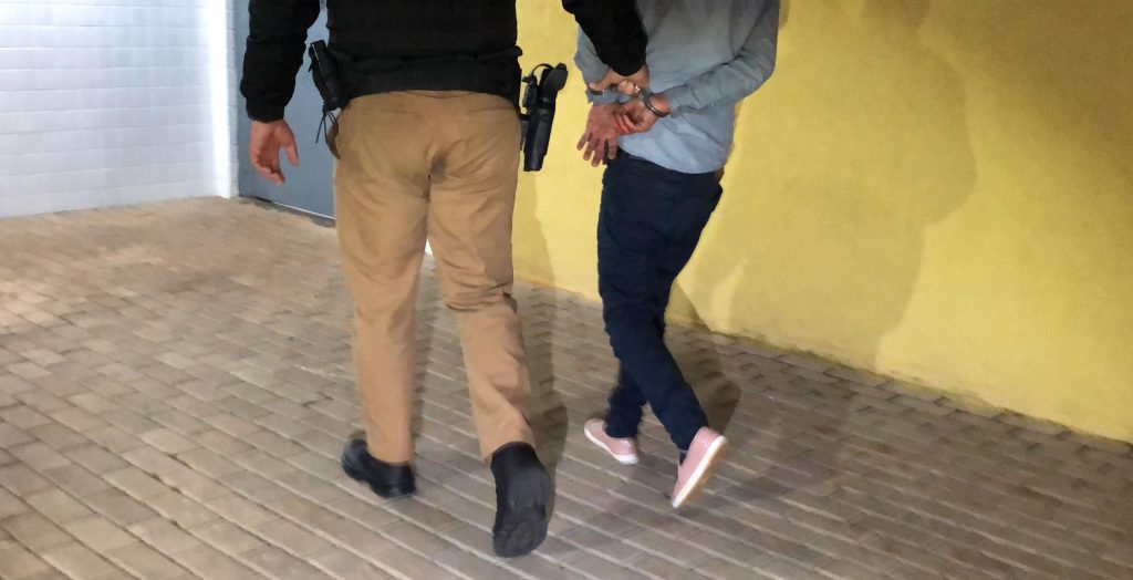 Idoso é detido após agredir esposa a socos no bairro Universitário