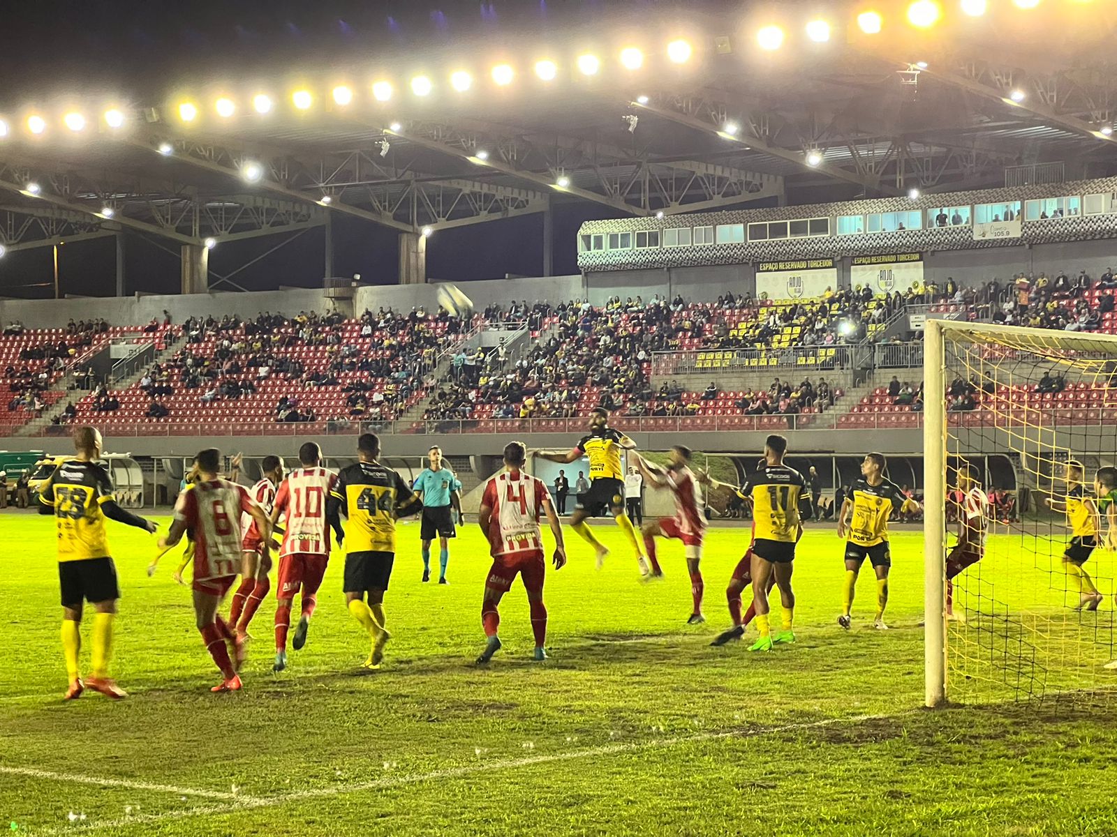 Grêmio ainda não pagou para o FC Cascavel a segunda parcela referente a venda de Bitello Grêmio ainda não pagou para o FC Cascavel a segunda parcela referente a venda de Bitello