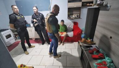 Imagem referente a Policiais cumprem várias ordens judiciais durante operação na região Norte