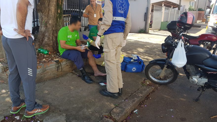 Motociclista fica ferido ao se envolver em acidente com Van no bairro Parque São Paulo