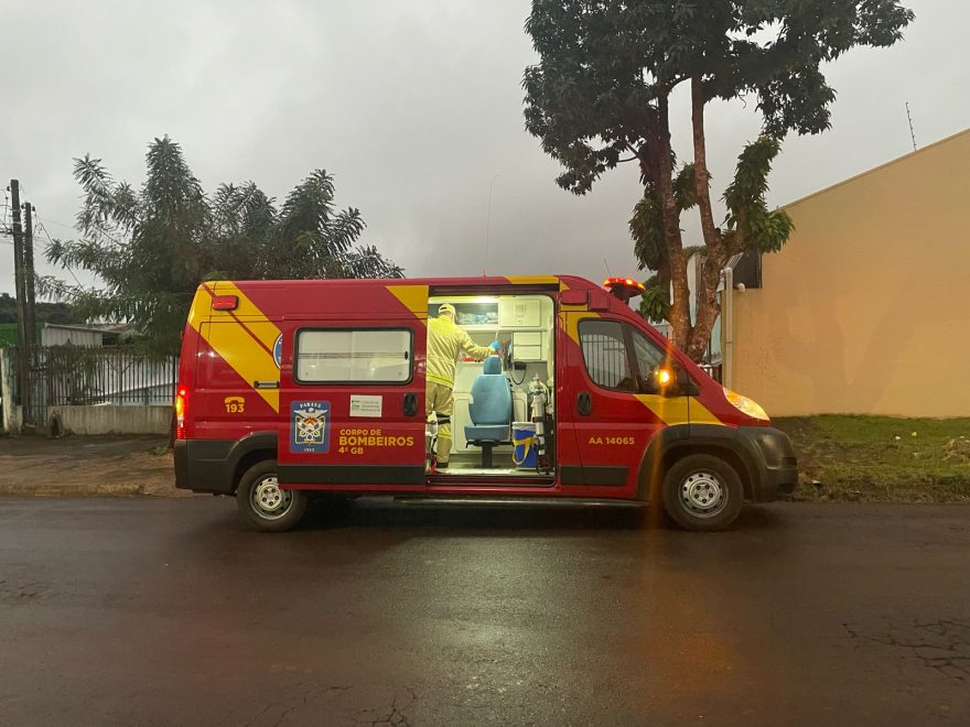 Idosa fica ferida ao sofrer queda dentro de casa no São Cristóvão