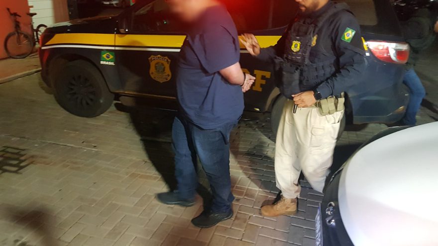 Abordagem de rotina resulta em apreensão de grande quantidade de maconha na BR-277