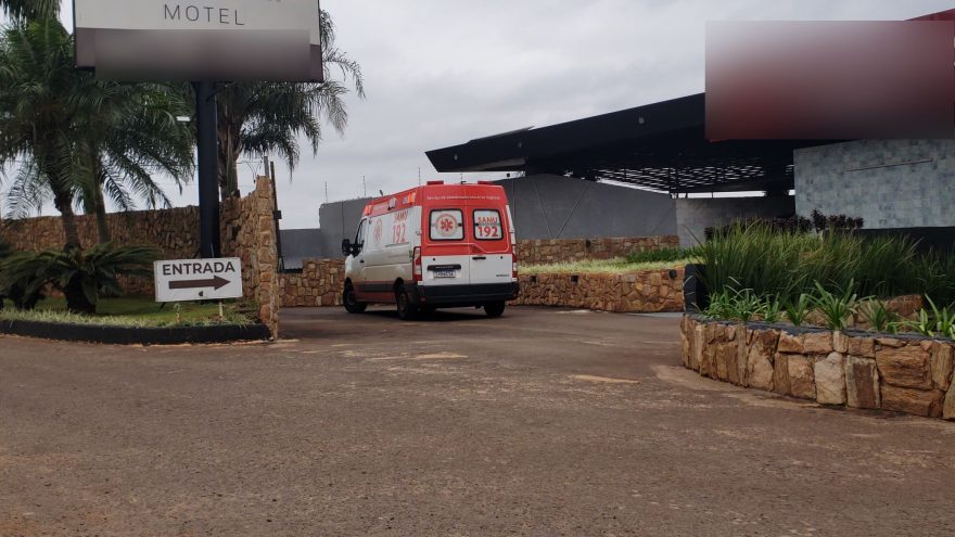 Manhã gelada no motel: Samu atende mulher passando mal