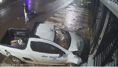 Imagem referente a Câmera mostra desespero de motorista após acidente com morte no Centro