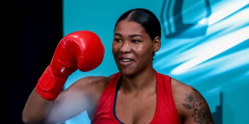 Imagem referente a Viviane Pereira vence luta de estreia no último Pré-Olímpico de Boxe