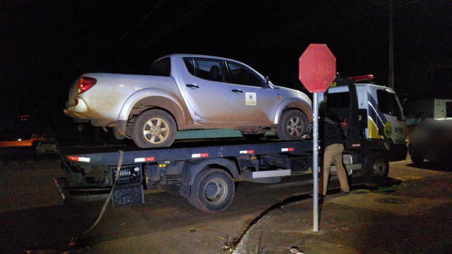 Caminhonete da Prefeitura é apreendida após servidor apresentar CNH suspensa
