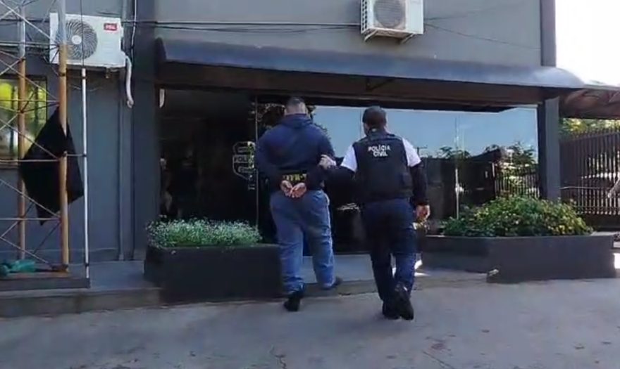 Professor de Toledo é preso novamente: desta vez, por cyberbullying e pornografia infantil