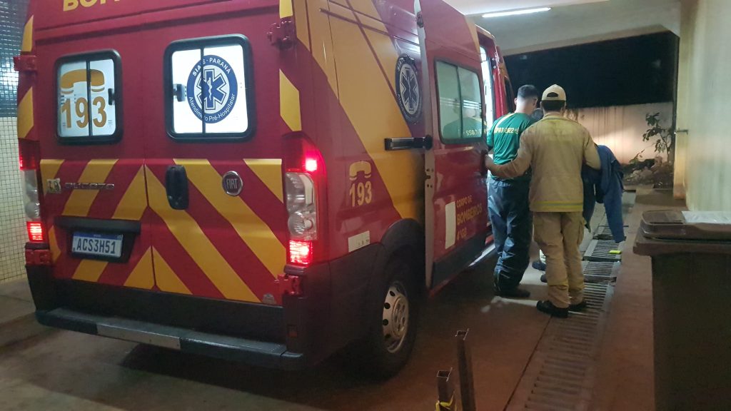 Jovem fica ferido em acidente de moto no Florais
