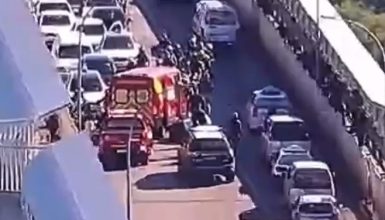 Imagem referente a Van passa por cima da cabeça de motociclista na Ponte da Amizade