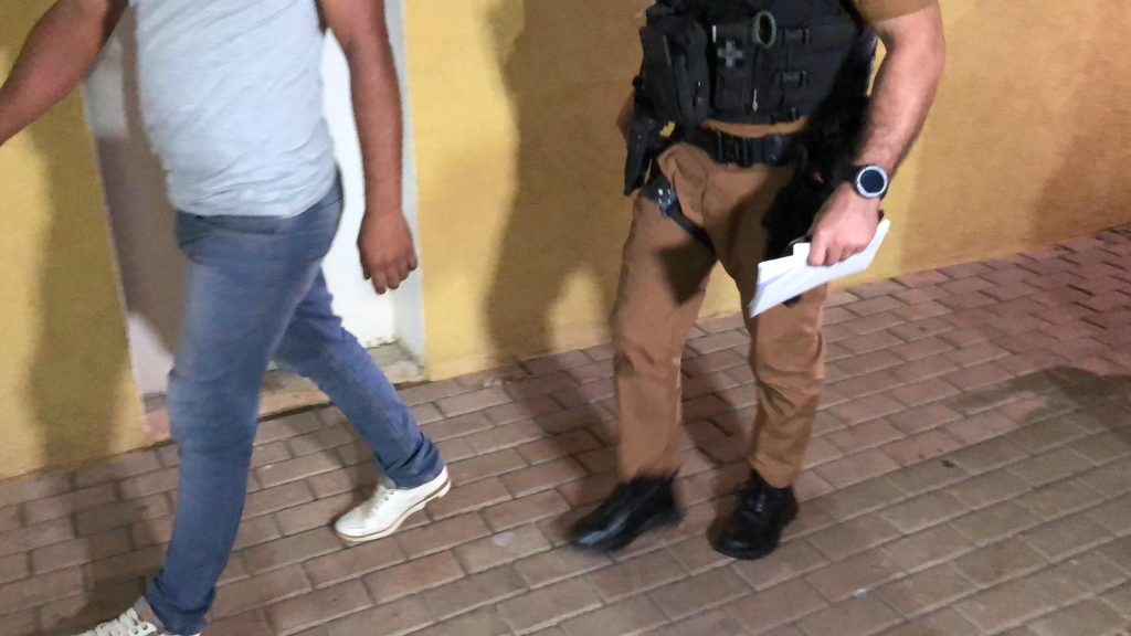 Estelionatário que abastecia usando requisições falsas é preso pela PM no Centro de Cascavel