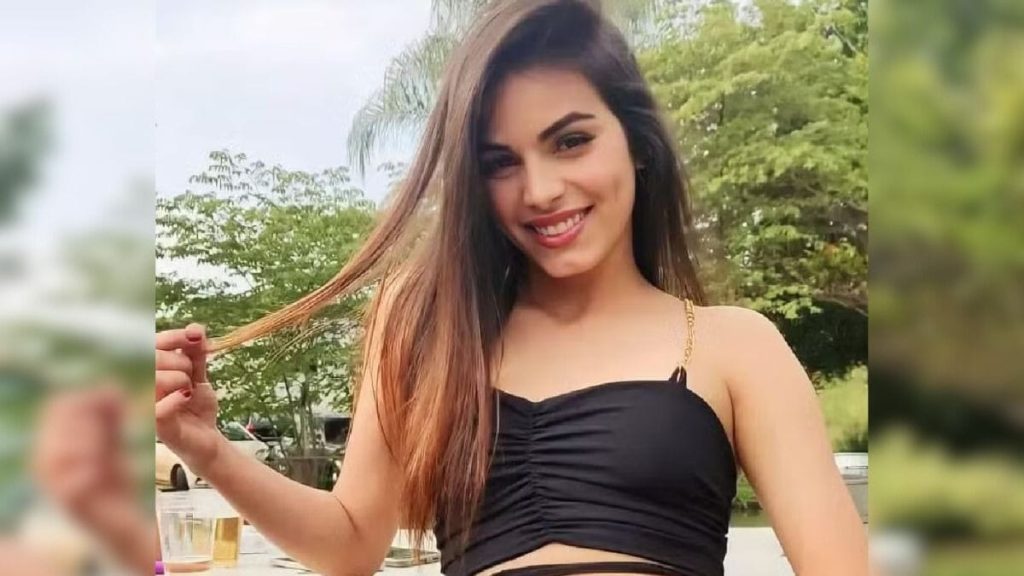 Suspeita de jogar soda cáustica em jovem é indiciada por tentativa de homicídio