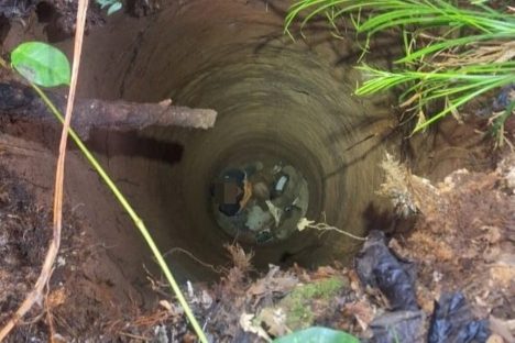 Jovem é encontrado em poço de 25 metros de profundidade após desaparecer por quatro dias Imagem referente a Jovem é encontrado em poço de 25 metros de profundidade após desaparecer por quatro dias
