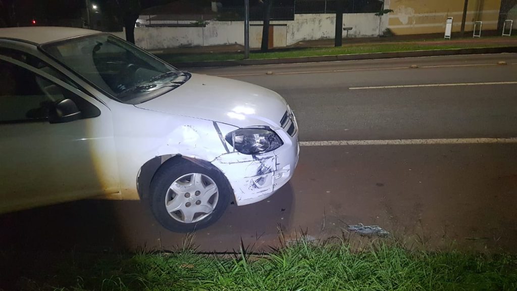 Acidente entre Logan e Celta é registrado no Bairro São Cristóvão