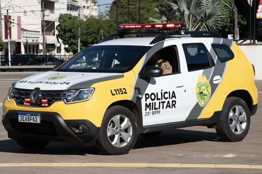 Bandidos invadem residência, fazem vítimas de reféns e fogem roubando carro, dinheiro e bens