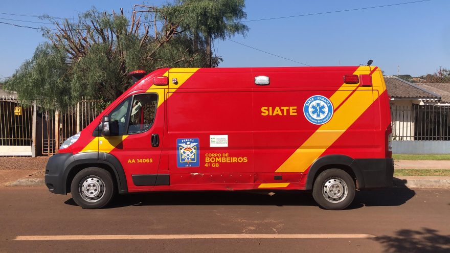 Mulher de 55 anos sofre corte contuso no crânio após cair em calçada no bairro Brasmadeira