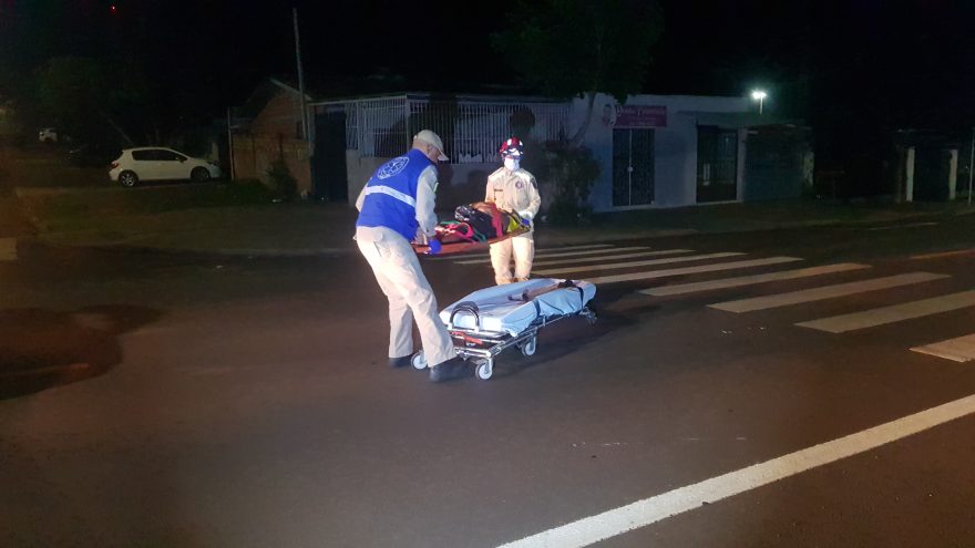 Idoso é socorrido após cair de bicicleta na Rua Xavantes