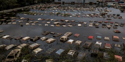 Imagem referente a Desastre climático faz vendas da indústria caírem 15,6% em maio no RS