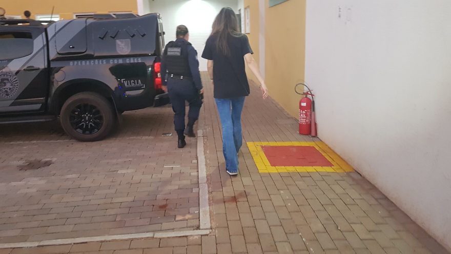 Mulher é presa pela GM andando com carro clonado pelas ruas de Cascavel