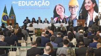 Governo anuncia R$ 5,5 bi para obras e novos campi universitários