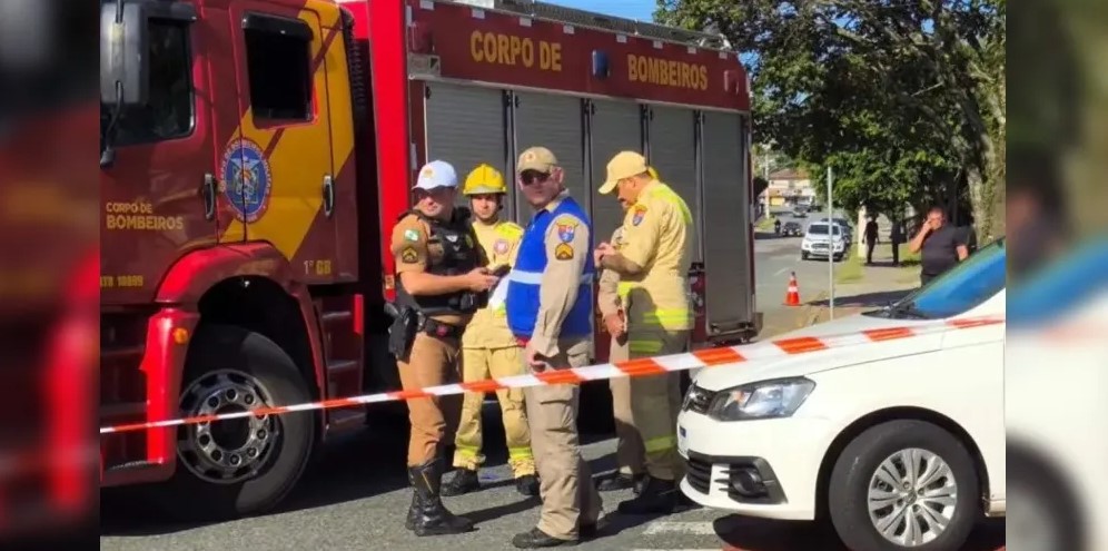 Homem é atropelado, cai e morre após engasgar com o próprio vômito Homem é atropelado, cai e morre após engasgar com o próprio vômito