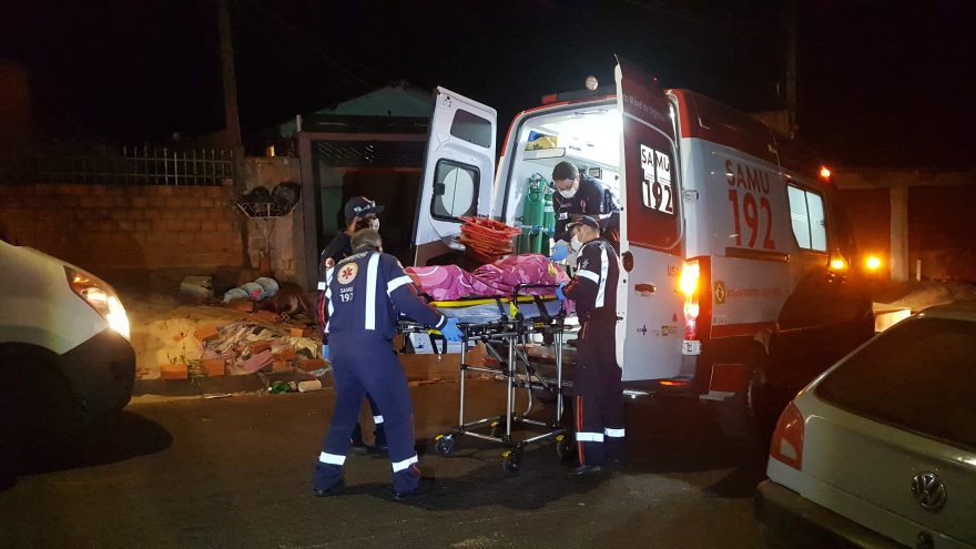Idosa encontrada sem respirar é reanimada pelo Samu em residência no bairro Guarujá