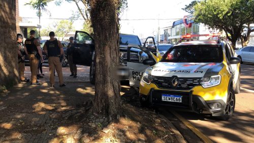 Imagem referente a Grande movimentação de viaturas e helicóptero da PM chama atenção no Centro de Cascavel