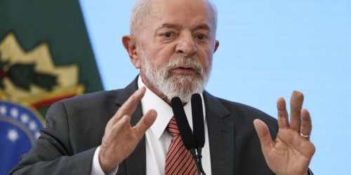 Lula volta a defender exploração de petróleo na Margem Equatorial Imagem referente a Lula volta a defender exploração de petróleo na Margem Equatorial