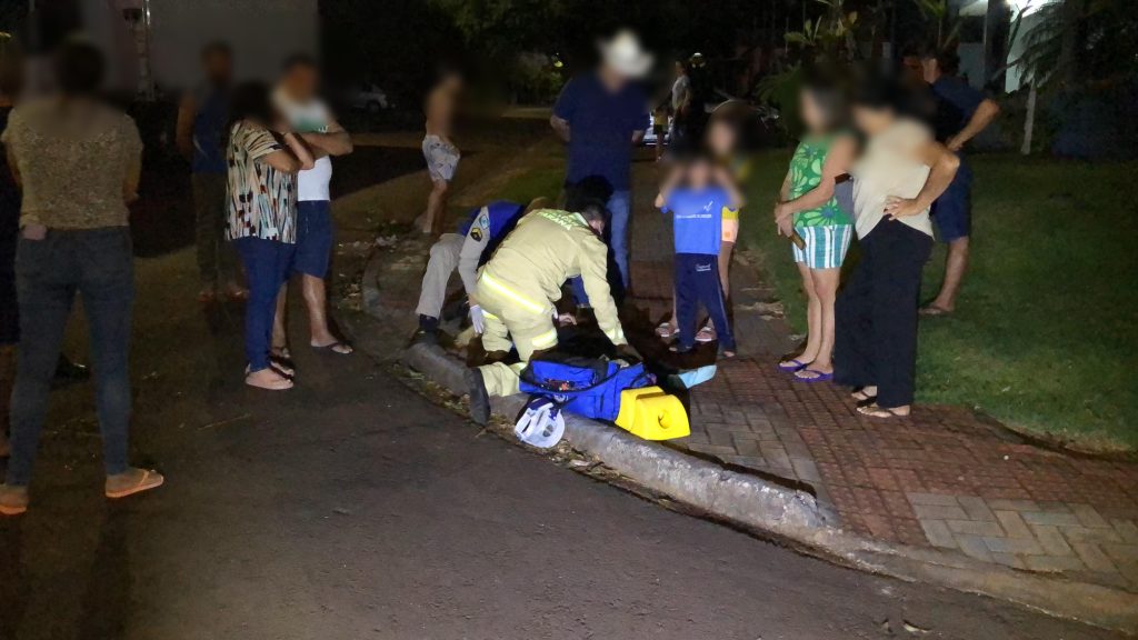 Criança fica ferida em acidente de trânsito no Bairro Santos Dumont Criança fica ferida em acidente de trânsito no Bairro Santos Dumont