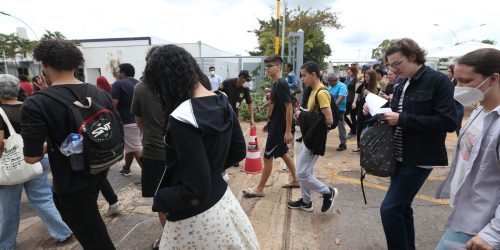 Imagem referente a Estudantes têm até esta sexta-feira para se inscrever no Enem