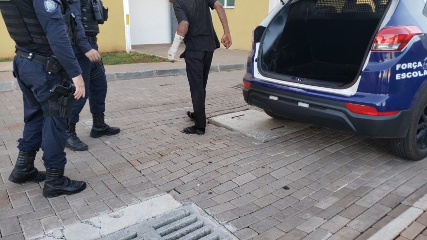 Guarda Municipal detém homem por perturbação de trabalho na Rodoviária de Cascavel