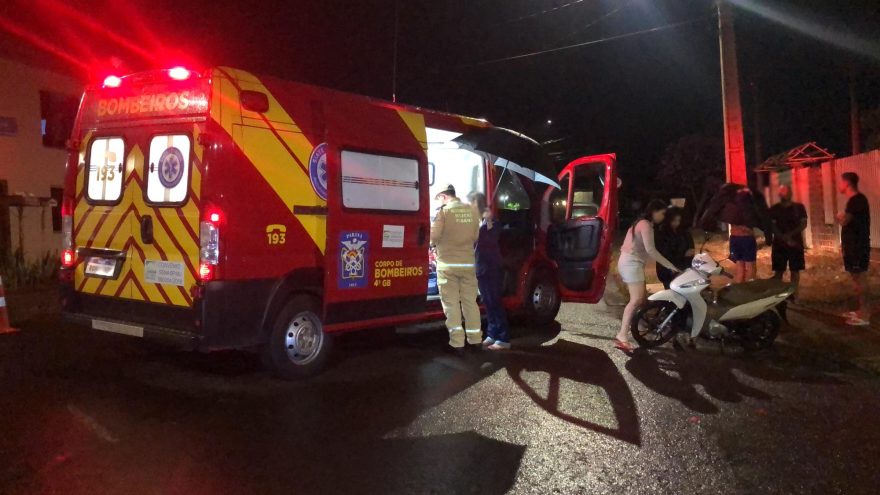 Motociclista fica ferido em acidente na Rua Kamayuras
