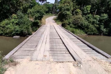 Imagem referente a Governo e Mallet assinam cooperação para construir nova ponte em via municipal