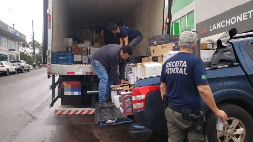 Depósito irregular de bebidas alcoólicas é fechado pelo BPFRON em Cascavel