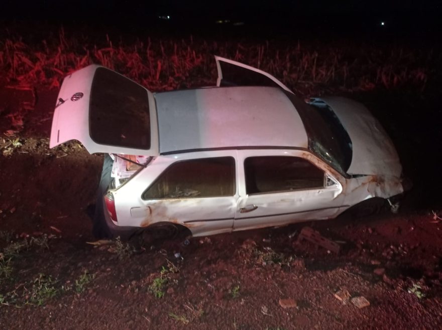 Perseguição policial na PR-317 termina com apreensão de cigarros paraguaios