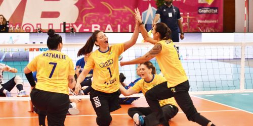 Imagem referente a Seleção de vôlei sentado é bronze em torneio preparatório para Paris